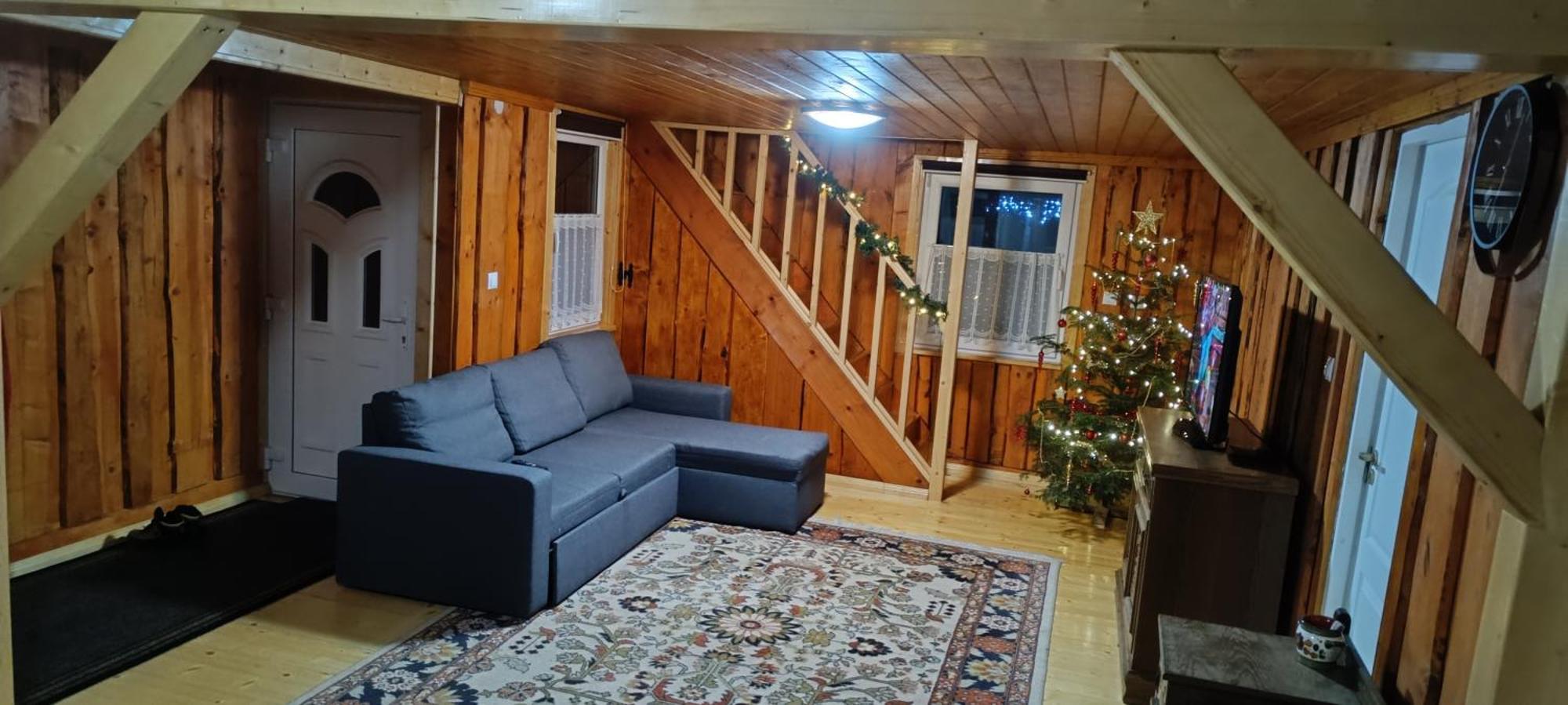 Csergo Kulcsoshaz Senetea Buitenkant foto